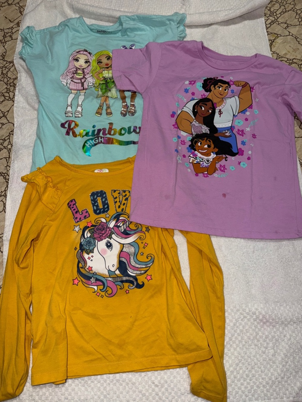 Rainbow Girls' Aqua Graphic Tee - Rainbow